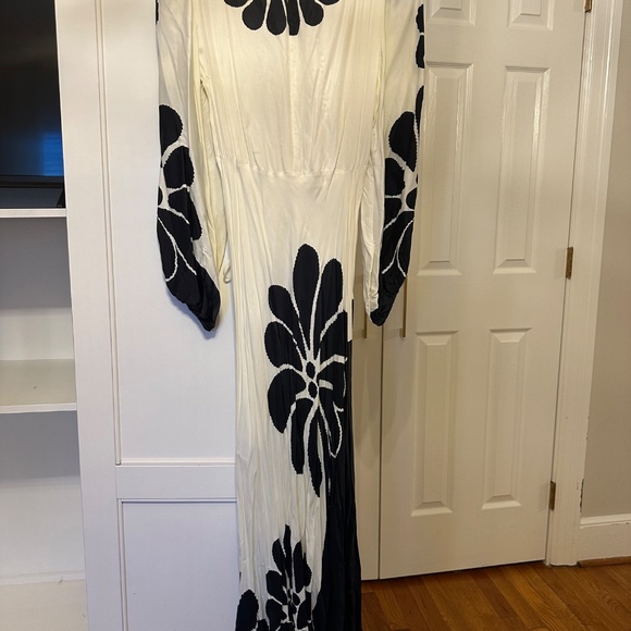 Farm Rio NWT Palermo Dress Size M - Picture 5 of 6